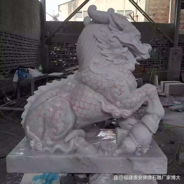 置详解：最佳摆放点与注意事项爱游戏app石雕麒麟安放位(图13)